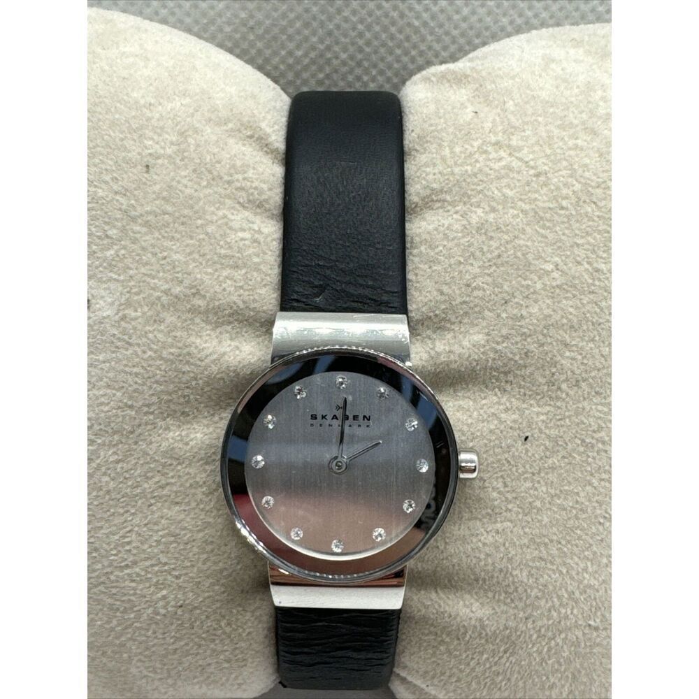 Skagen 358XSSLBC Women's Black Leather Analog Dial Quartz Wrist Watch AEA264